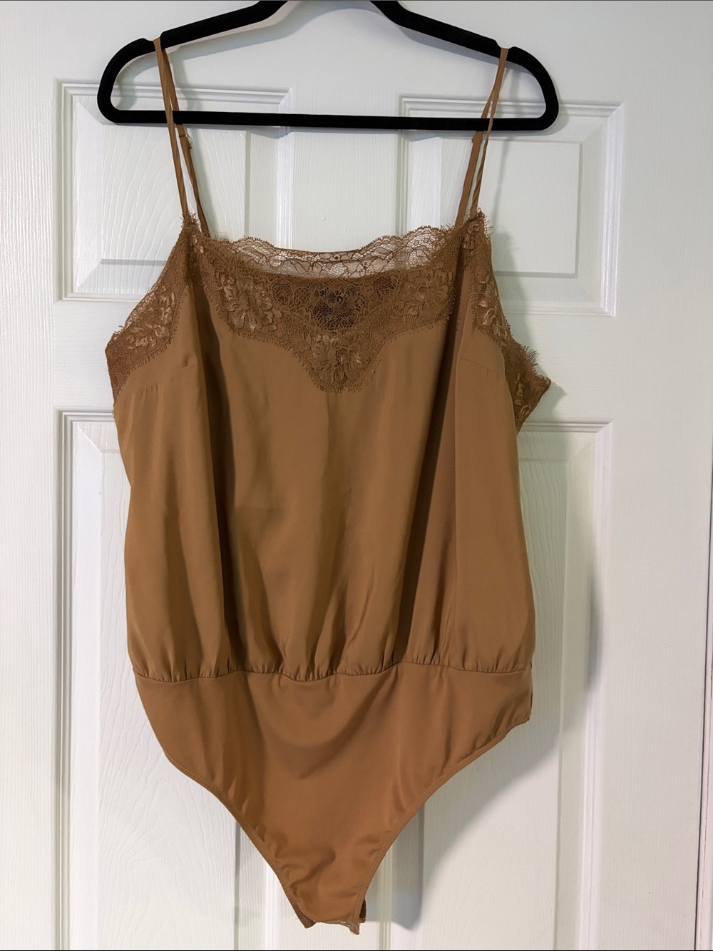 Express Lace-Trim Satin Bodysuit in Camel
